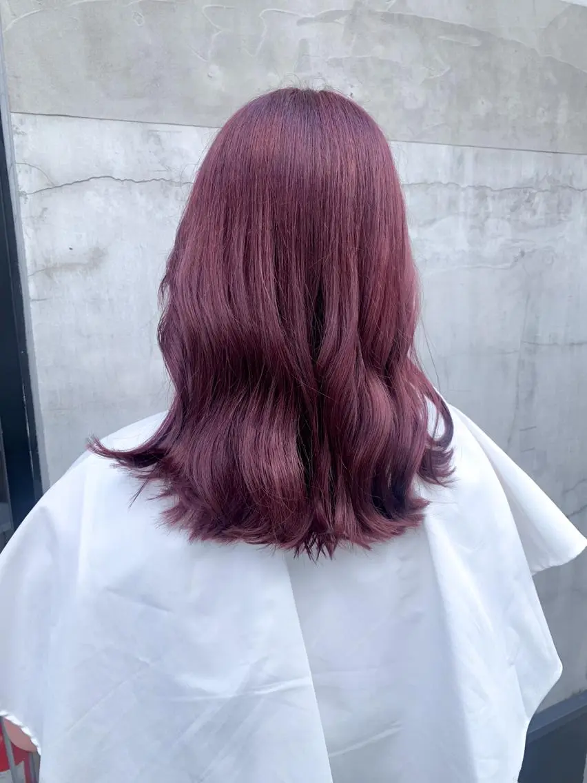 ミディアム カラー ヘアアレンジ キッズ ブリーチ ヘアカラー トリートメント yuka .のヘアスタイル