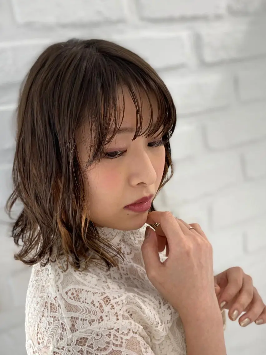 ミディアム カラー 外ハネヘア カット ヘアカラー 【パーマ特化美容師】 ✂️✨飯田哲也のヘアスタイル