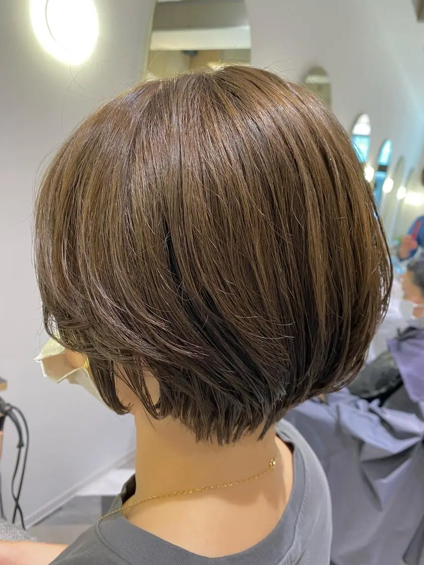 ショート APHRODITE 升田　潤のヘアスタイル