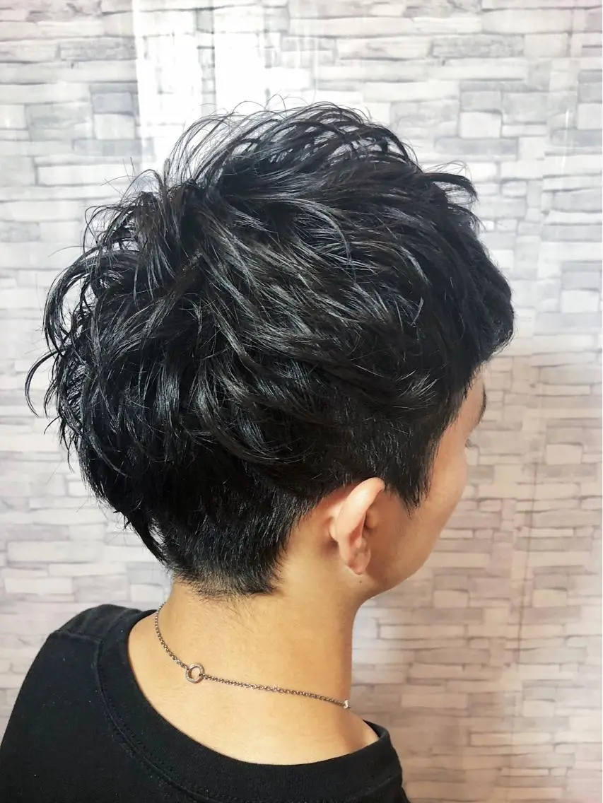 パーマ メンズ メンズパーマ ツーブロック 福森 みずきのヘアスタイル