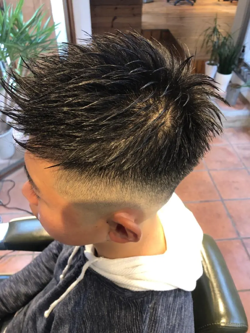ショート メンズ カット 冨士川 英樹のヘアスタイル