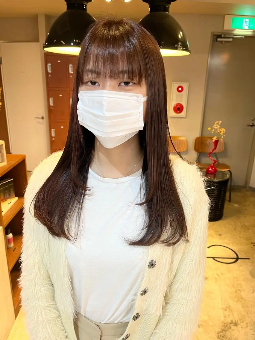 セミロング カラー ピンクカラー レイヤーカット カット ヘアカラー トリートメント 🩷ハイトーン透明感 レイヤー🩷ユリカのヘアスタイル