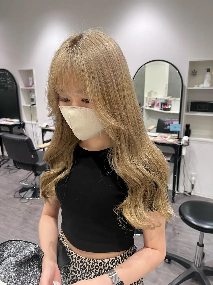 ロング ヘアカラー トリートメント トップスタイリスト/ アユミのヘアスタイル