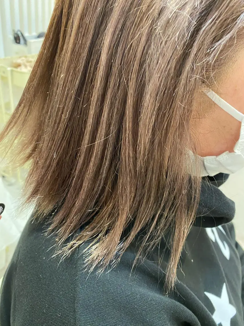 セミロング カラー Design Color🐰アユミのヘアスタイル