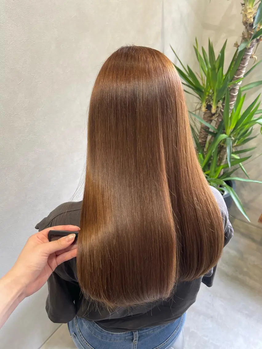 ロング 酸性ストレート ARCHE 心斎橋 常塚のヘアスタイル