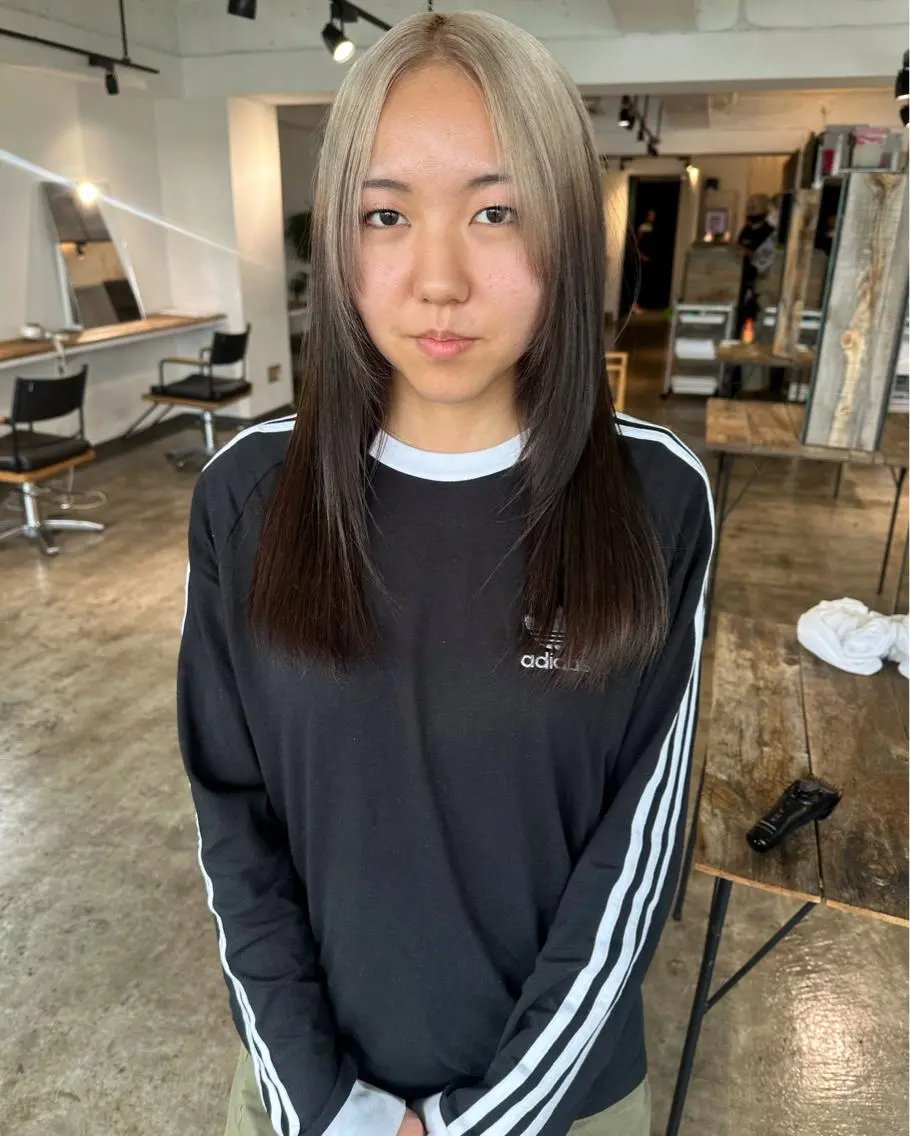 ロング カラー ヘアカラー トリートメント ヘアセット ✨艶ブリーチカラー ✨四ノ宮裕己のヘアスタイル