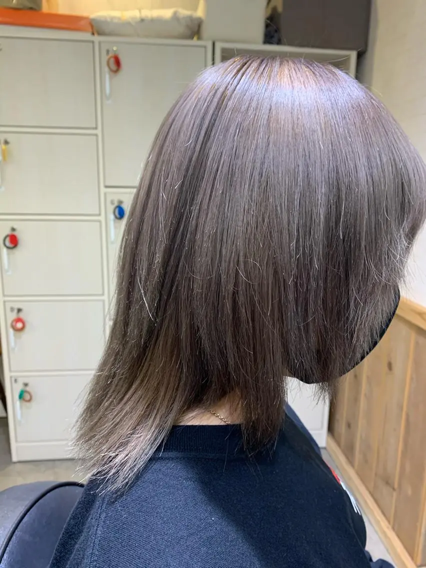 ミディアム カラー パーマ ヘアアレンジ ネイル デザインカラー グレージュ カット ヘアカラー トリートメント Sia中野新橋 『JUNYA』のヘアスタイル