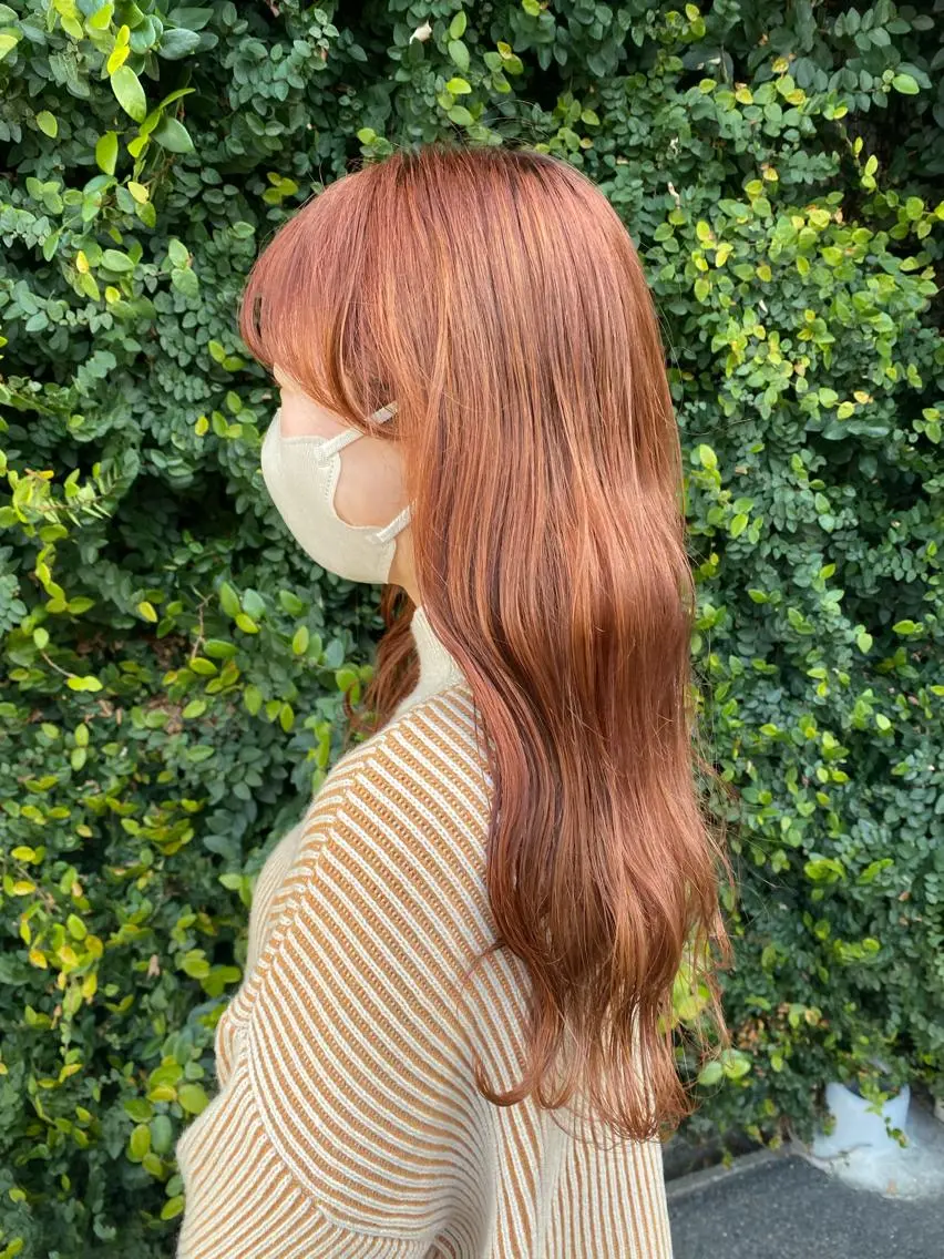 ロング カラー オレンジ ロング NATSUKI😸 ‪✂︎‬南森町美容室のヘアスタイル