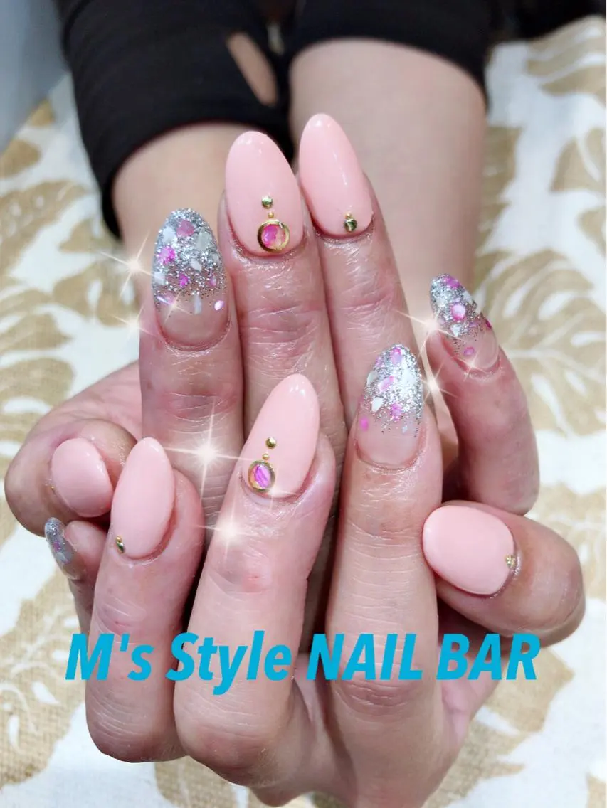 ネイル 持ち込み オフィスネイル ハンドネイル M's Style NAIL BARのネイルデザイン