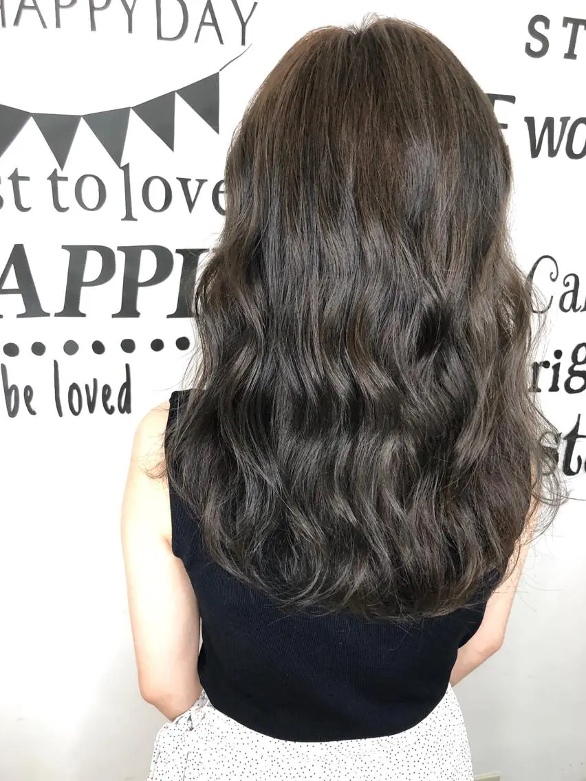 セミロング アッシュ アッシュグレー アッシュグレージュ ショートが得意✂️ 藤城建太のヘアスタイル