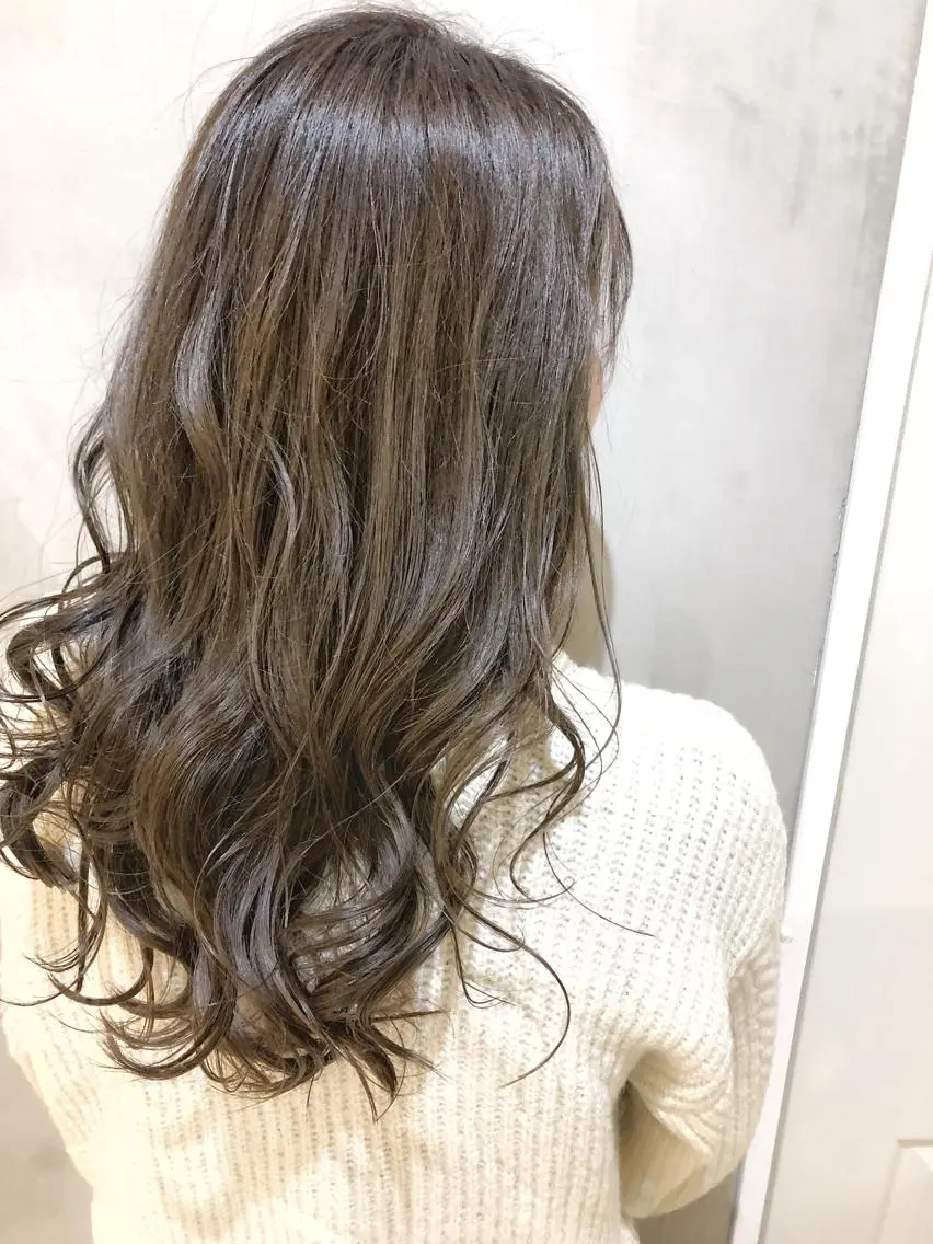 セミロング セミロングパーマ アッシュ ボブ エクステ 外国人風カラー 夜23時まで予約🉑 reverieあきらのヘアスタイル