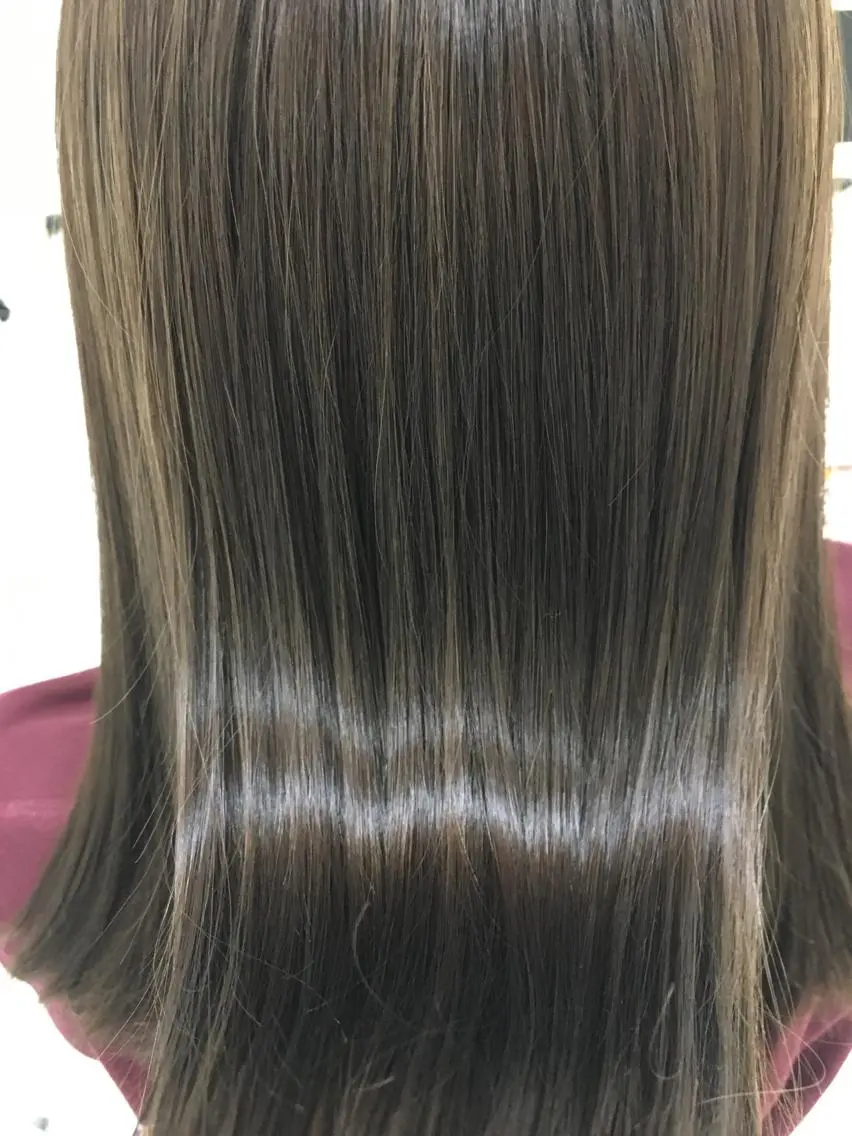 カラー 美容室 HAKUAのヘアスタイル