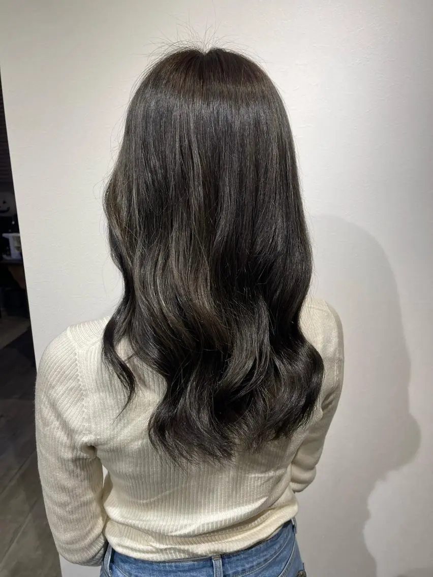 カラー 表参道ソルエテラ🎀 𝐒𝐇𝐔𝐑𝐈のヘアスタイル