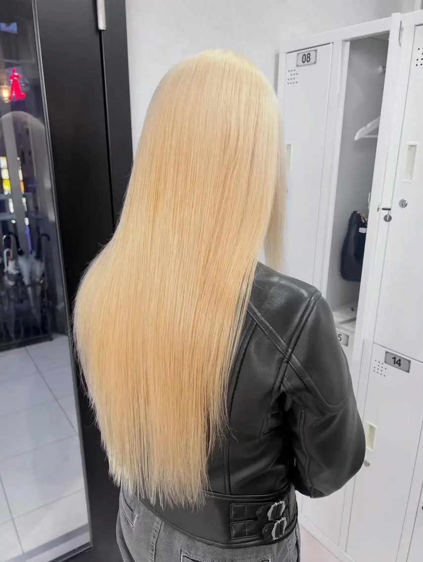 ロング カラー ブロンド ロング 🎀ダブルカラー🎀 ♡Kanon♡のヘアスタイル