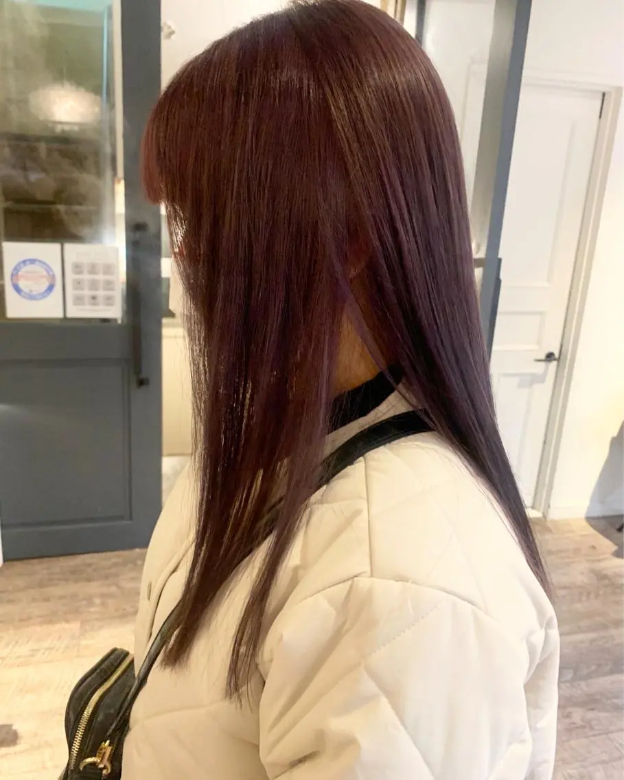 ロング カラー パーマ ヘアアレンジ メンズ キッズ ネイル マツエク・マツパ パープルカラー ロング ロングネイル パープル ストレートパーマ ウルフレイヤーカット /チヒロのヘアスタイル