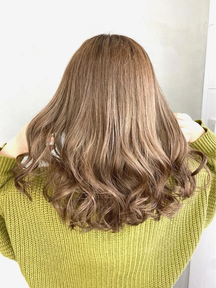 カラー ベージュカラー MUK ムクのヘアスタイル