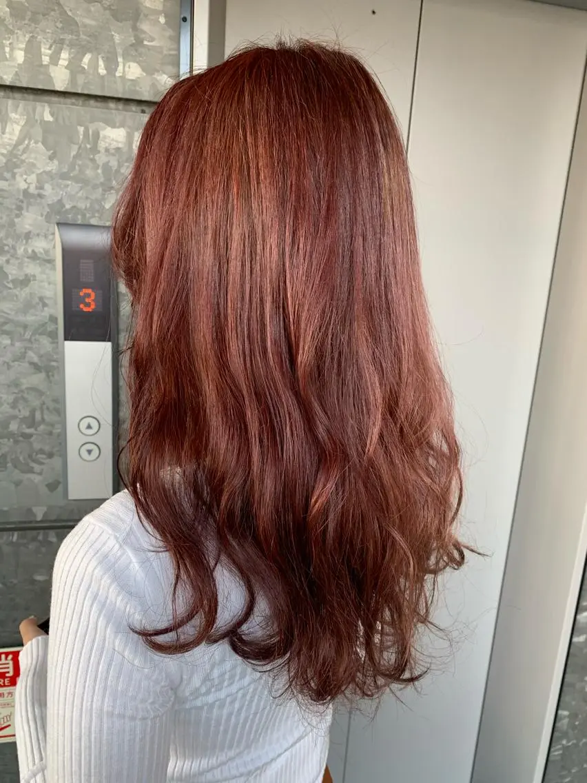 ロング カラー レッドカラー 髪質改善/白髪ぼかし KENTAのヘアスタイル