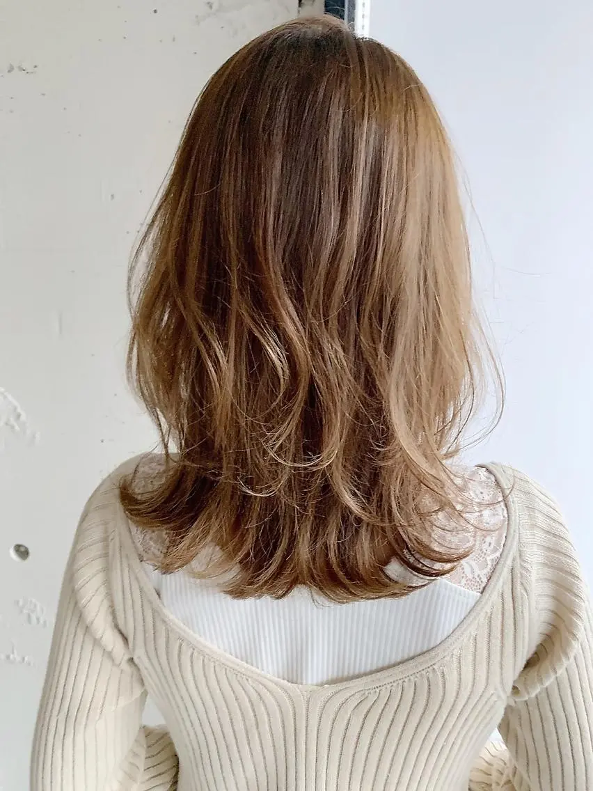 セミロング カット ヘアカラー パーマ トリートメント 艶髪ショートの匠✂️ 錦糸町佐藤店長のヘアスタイル
