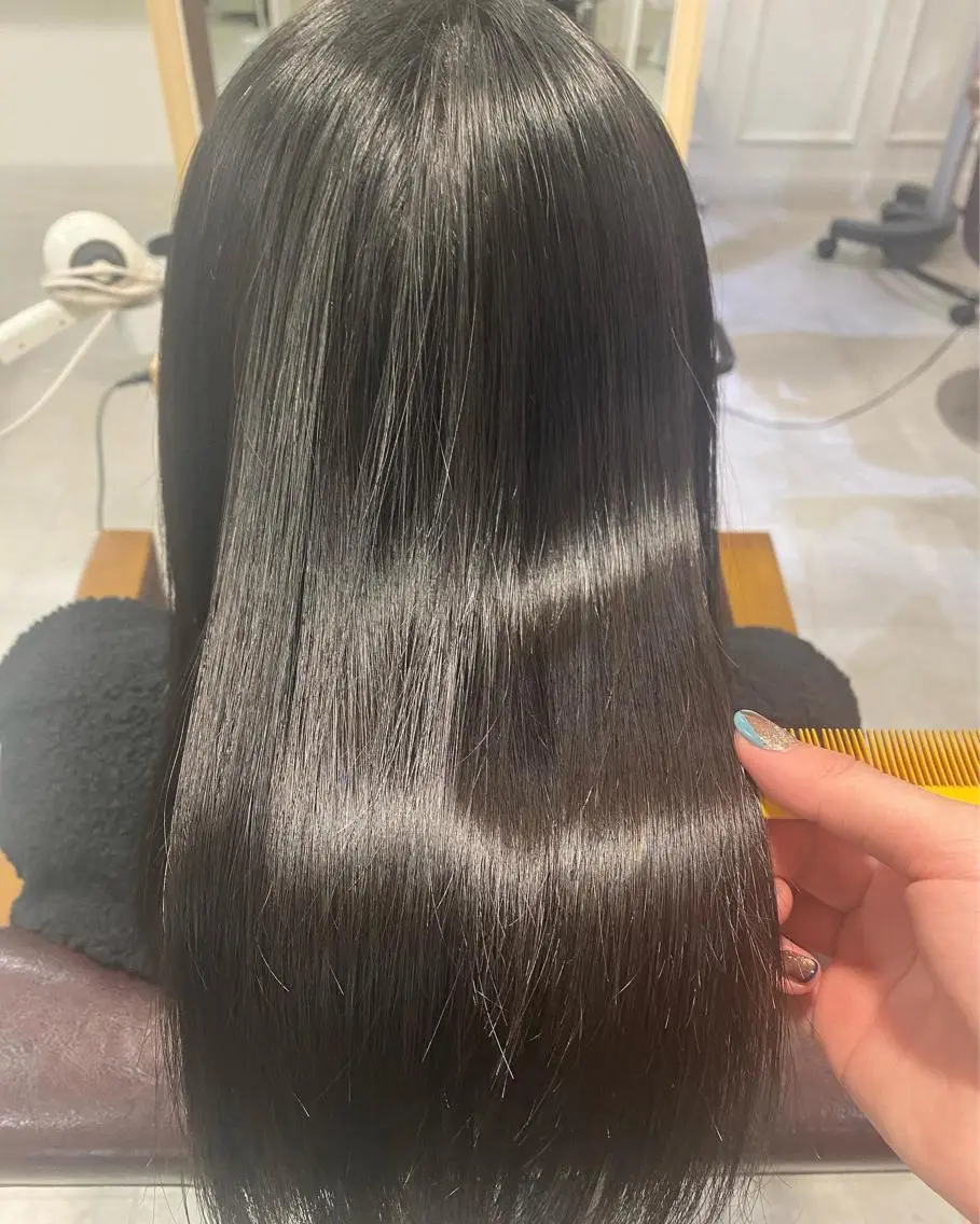 ミディアム 縮毛矯正 トリートメント 🎀髪質改善🎀 Olive南森町のヘアスタイル