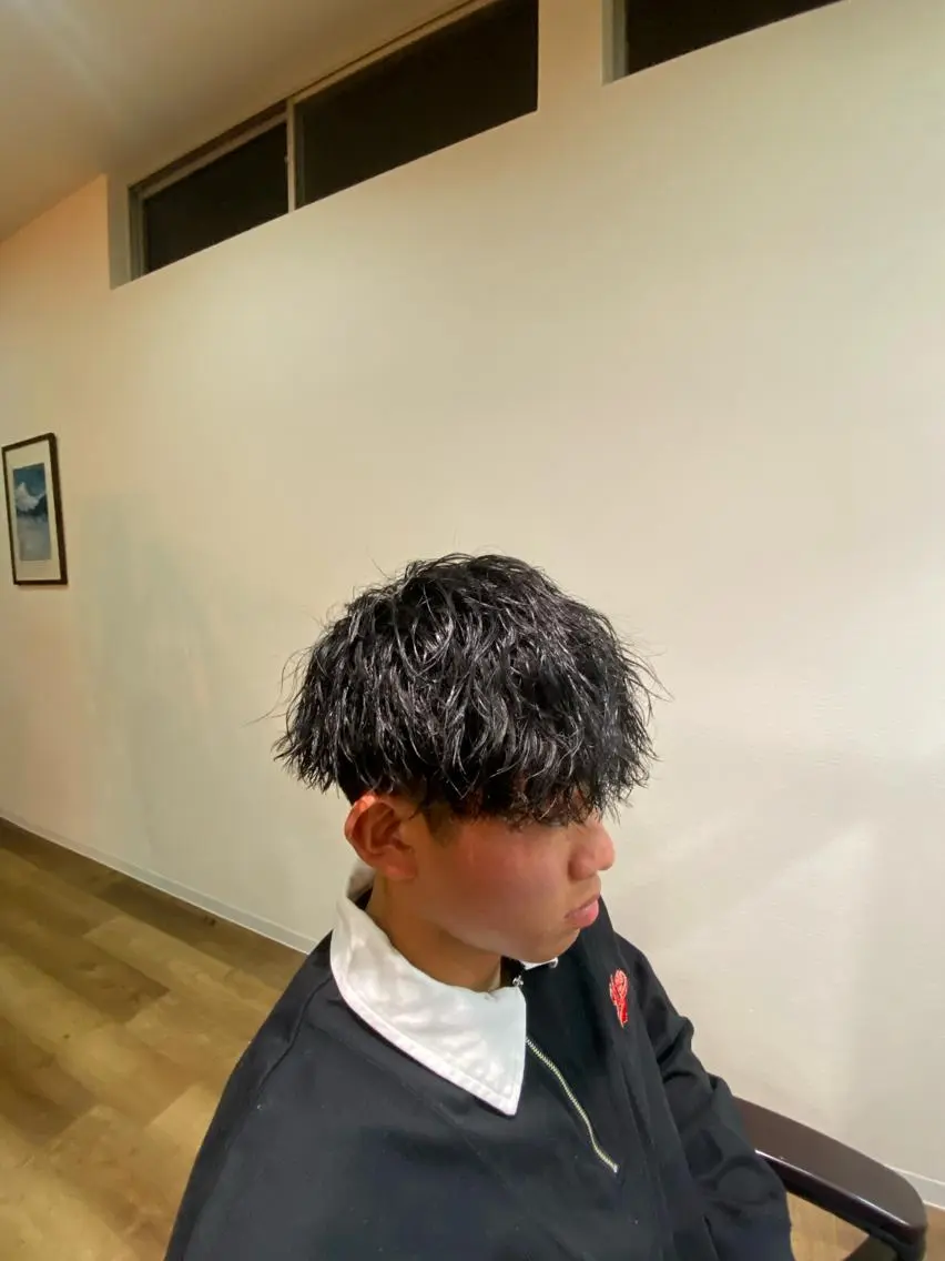 ミディアム カット パーマ 前川 優希のヘアスタイル