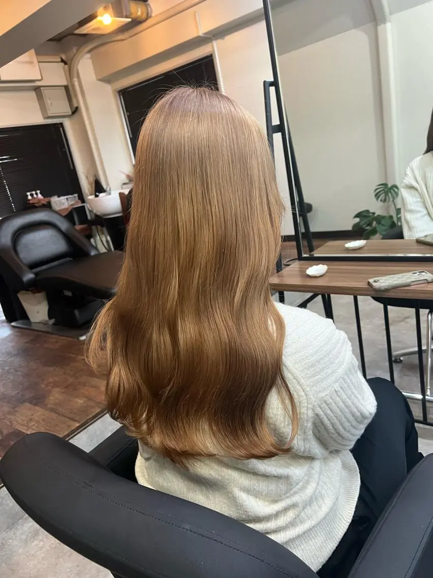 ロング ハイライト 髪質改善 レイヤーカット トリートメント 艶カラー💎 髪質改善🎈アトワのヘアスタイル