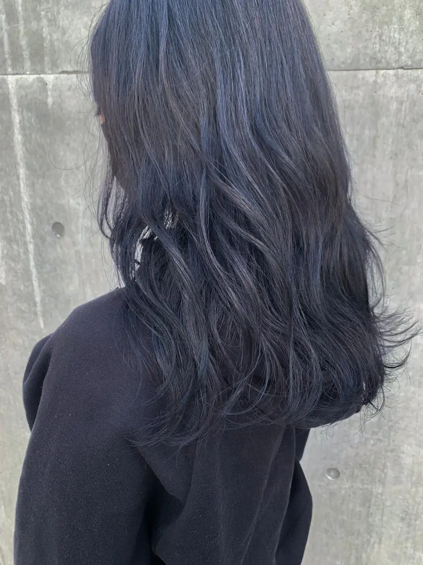 ミディアム カラー ヘアアレンジ ヘアカラー トリートメント yuka .のヘアスタイル