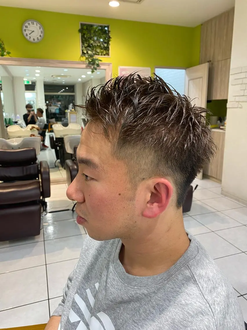 ショート カラー ショートヘア 高杉 駿のヘアスタイル
