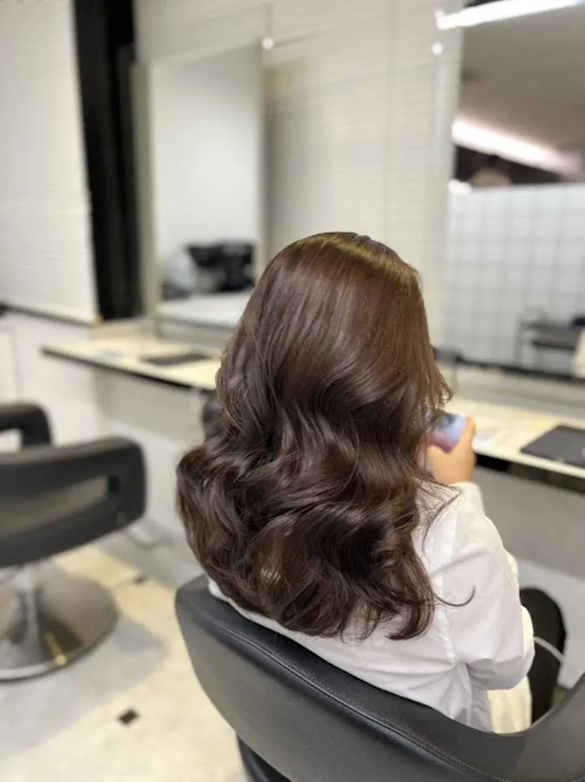 カラー 🪞THEATER 表参道店🩰のヘアスタイル