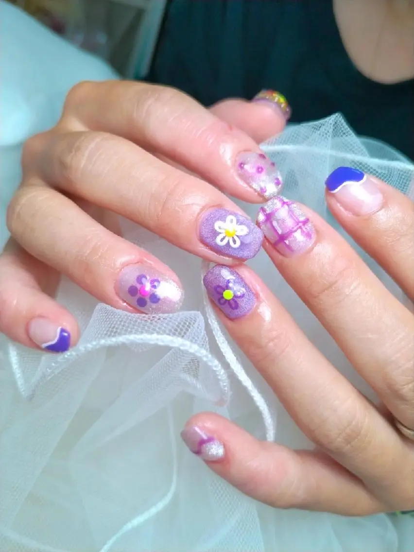 ネイル ハンドネイル ulunail mikaのネイルデザイン