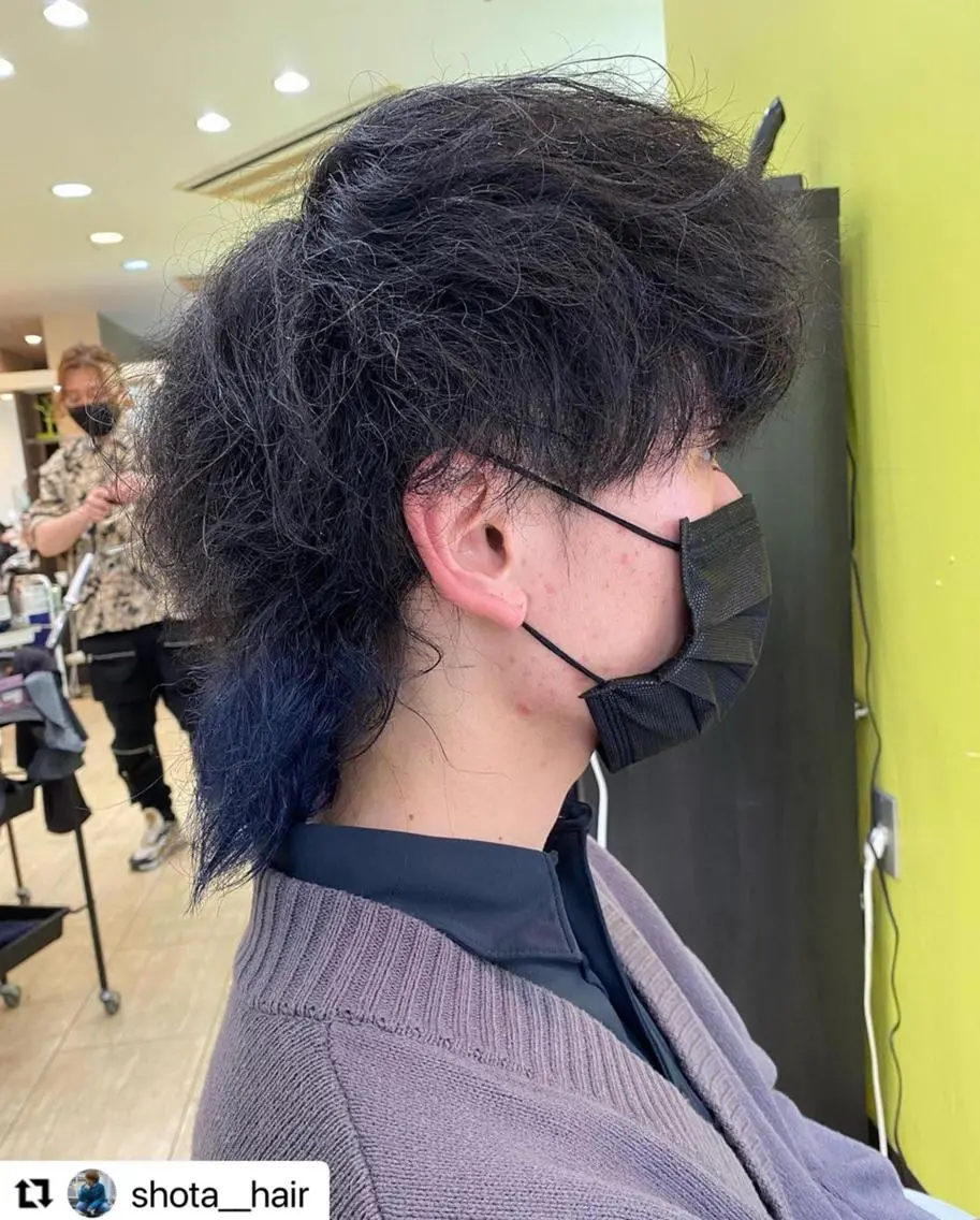 ショート カラー パーマ メンズ メンズインナーカラー 学生(メンズ向け) メンズウルフカット インナーカラー 学生 🩷Eny terrace🩷のヘアスタイル