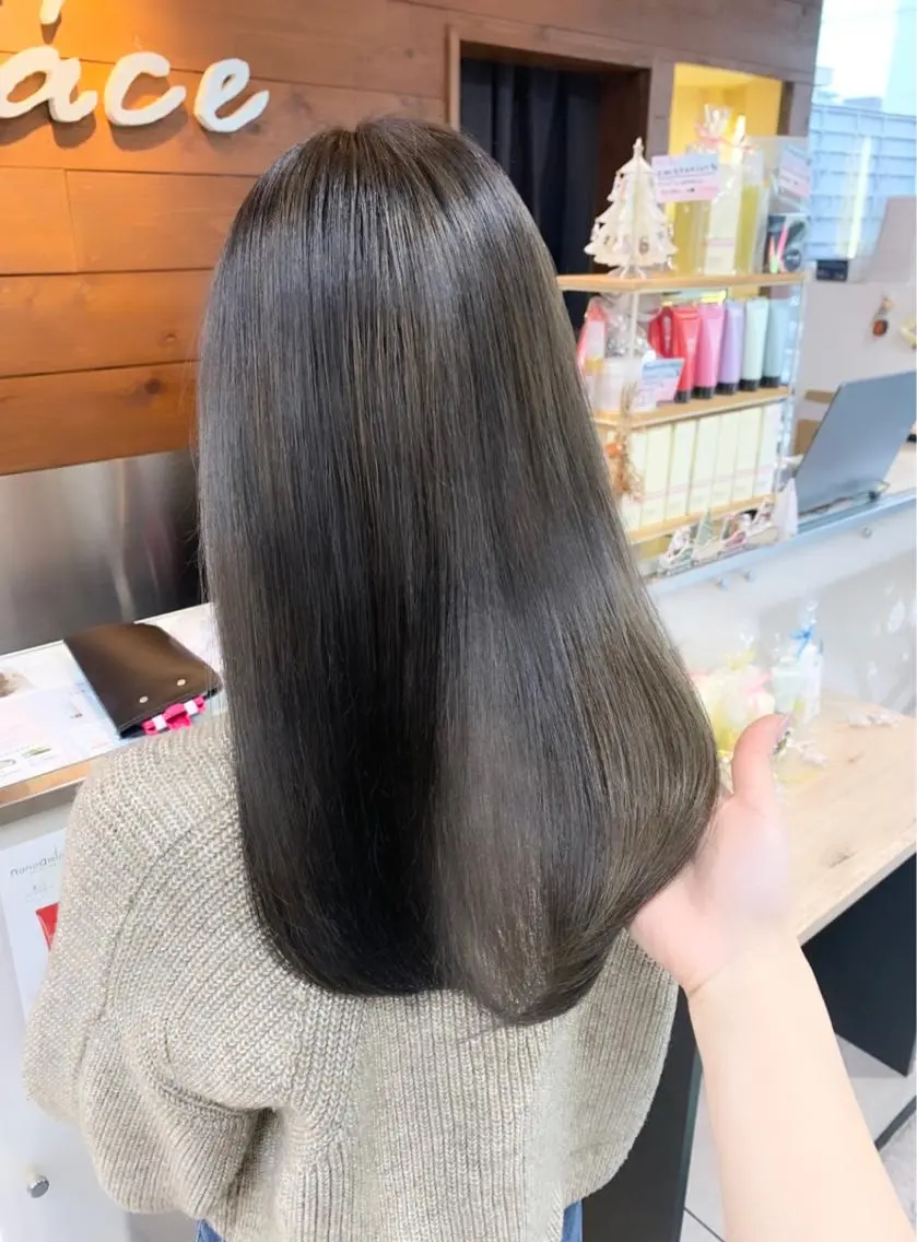 セミロング カット ヘアカラー レイヤー/艶髪カラー 森本くるみのヘアスタイル