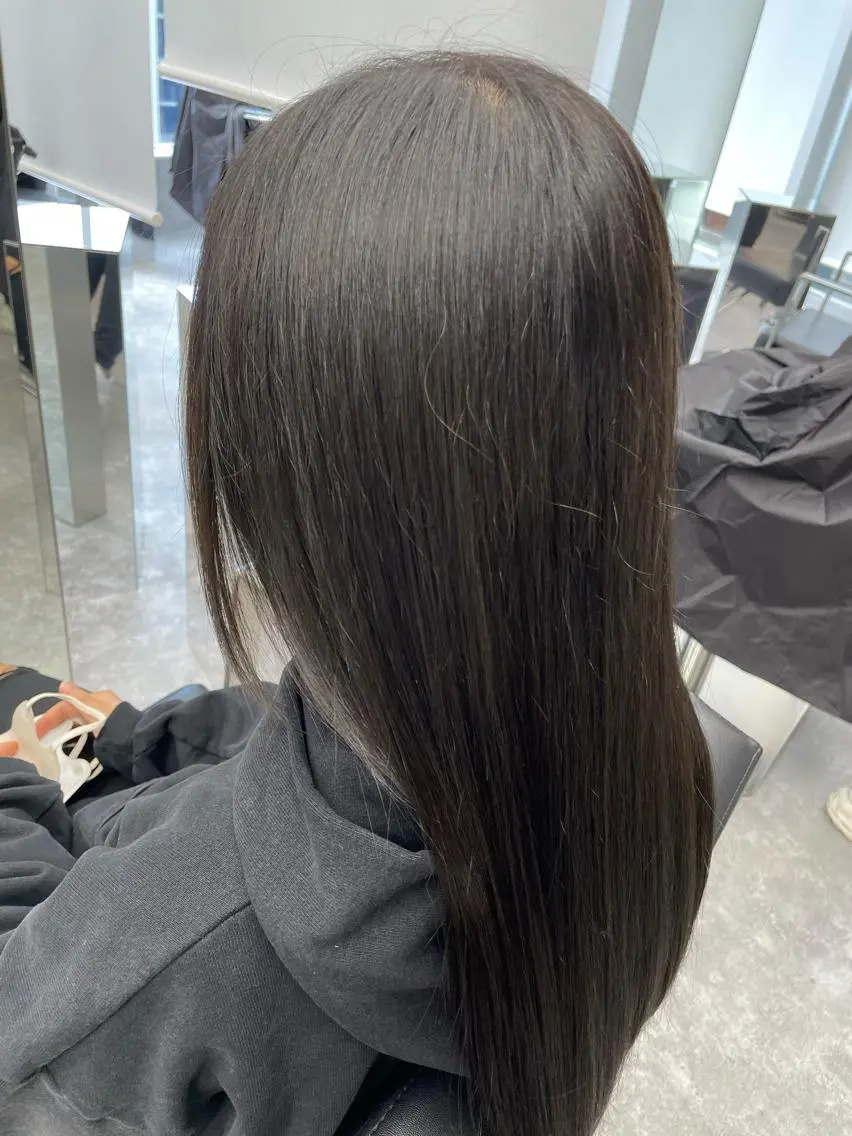 ロング ショートボブ 韓国風カラー ボブ ハイライト 髪質改善 メンズヘアのカリスマ 北地 空のヘアスタイル
