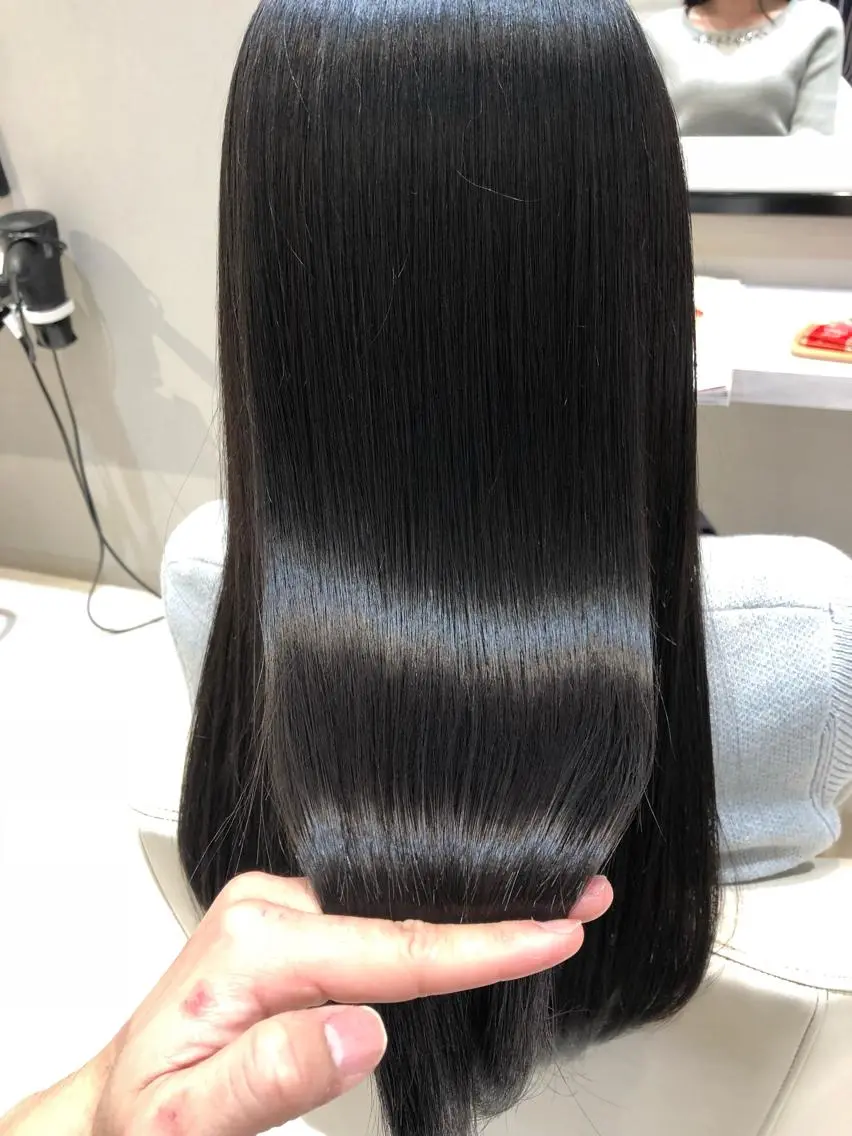ロング カラー 酒井 敬之のヘアスタイル