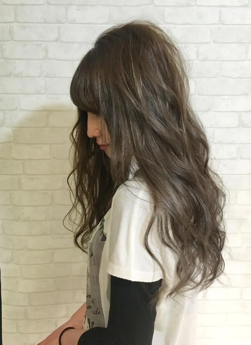 セミロング カラー 北川大輔🌟 小顔レイヤーカットのヘアスタイル