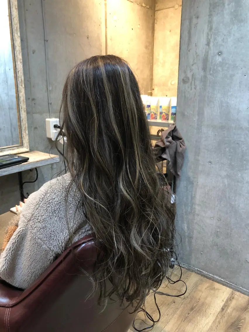 カラー 増山 大起のヘアスタイル