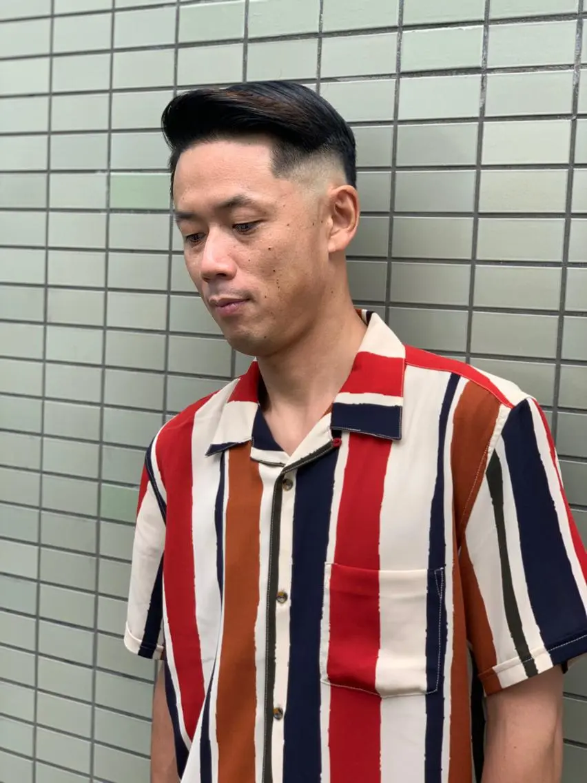 ショート パーマ メンズ フェードカット 濡れパン スキンフェード 石鳶 勝のヘアスタイル