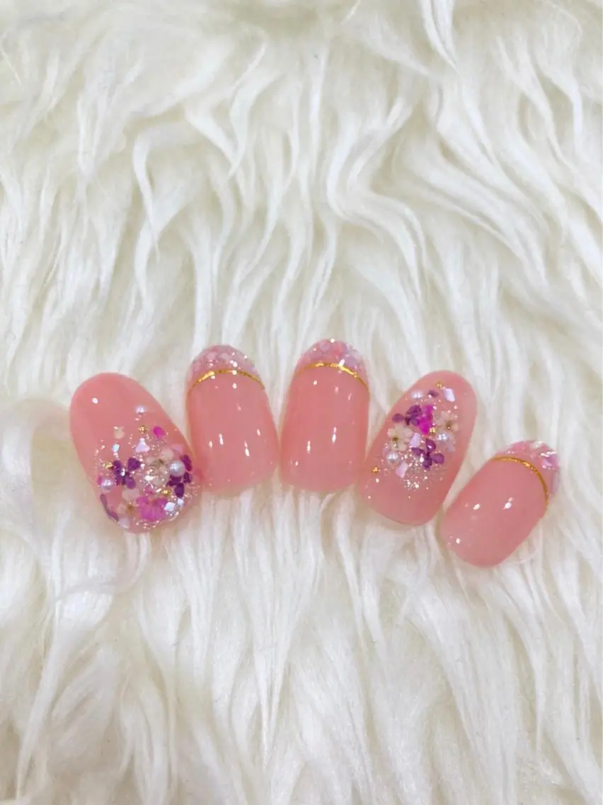 ネイル フラワーネイル ジェルネイル パラジェル ブライダルネイル ハンドネイル Nail&eye Belire 新宿のネイルデザイン
