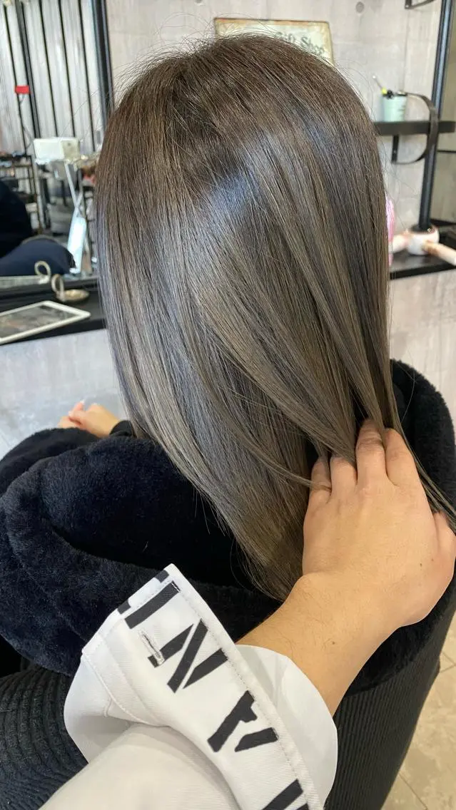 ロング cherie シェリーのヘアスタイル