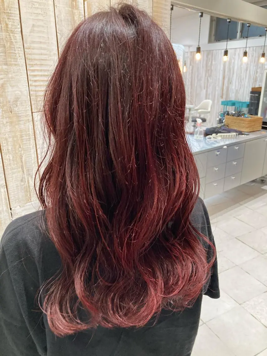 セミロング カラー 透明感カラー ハイライトカラー ハイライト カット ヘアカラー トリートメント 岩崎 裕司のヘアスタイル