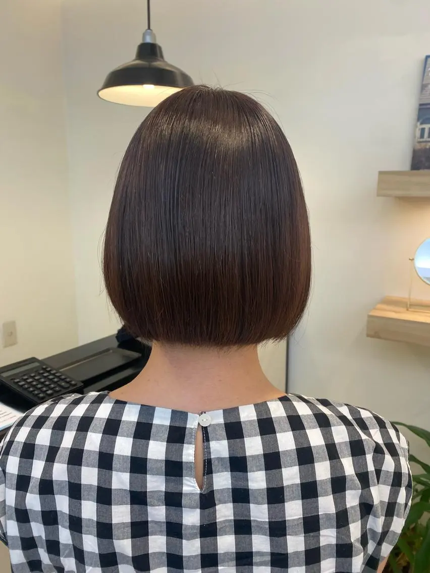ショート ボブ コテ巻き風パーマ✨ かつみのヘアスタイル
