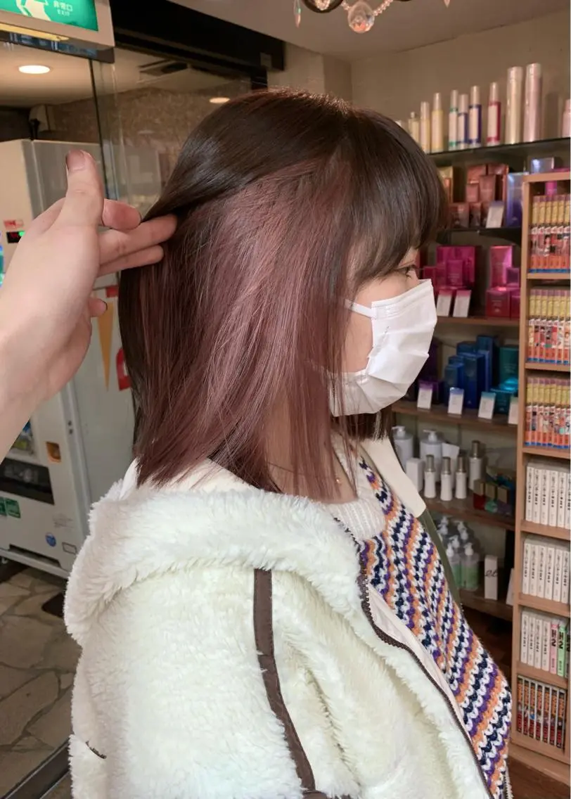 ミディアム カラー ピンクカラー ヘアカラー トリートメント 矢野 晃平のヘアスタイル