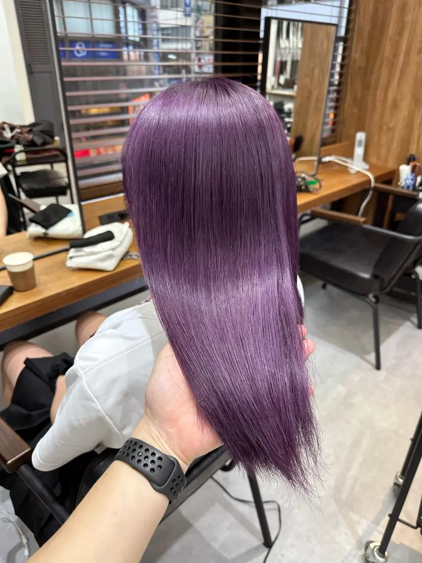 セミロング カラー ダブルカラー ハイトーンカラー パープルカラー 髪質改善 トリートメント ヘアカラー KEISUKE🐶 カラー×エクステ特化のヘアスタイル