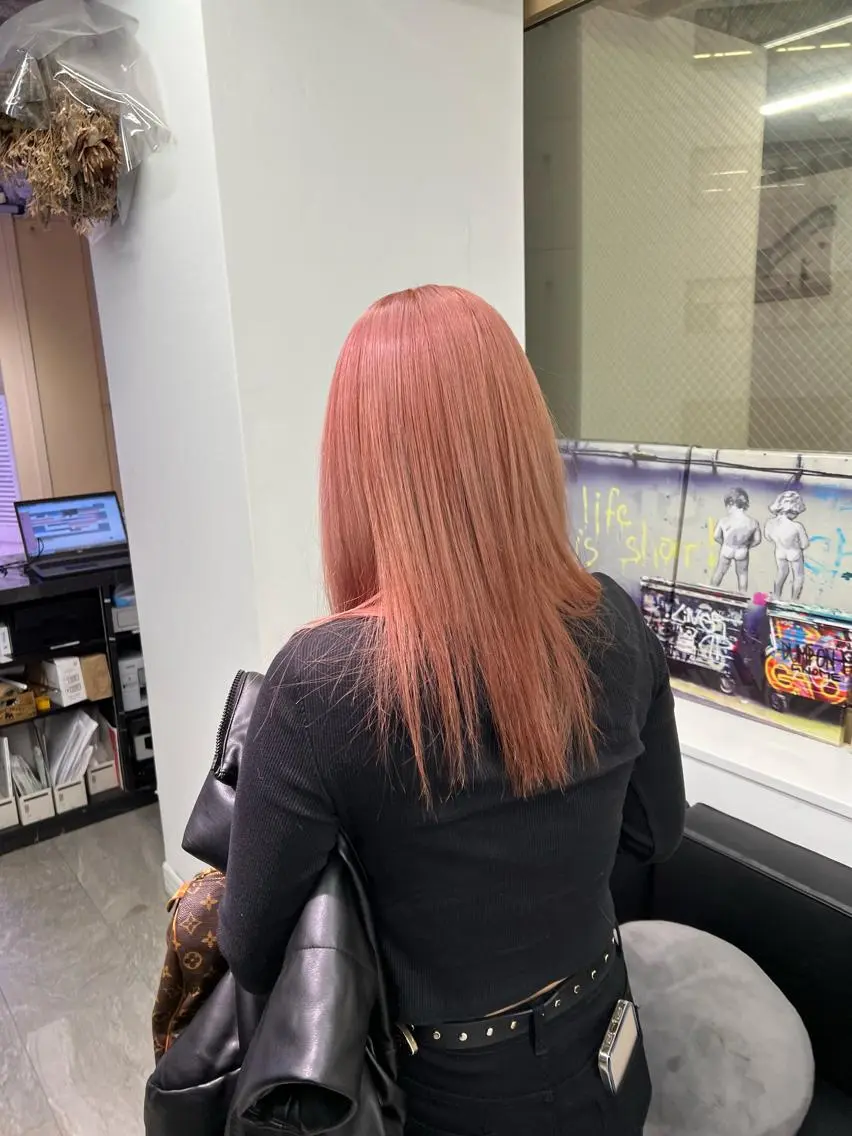 ロング ヘアカラー ハイトーン&髪質改善 ＆韓国エクステ🤎のヘアスタイル