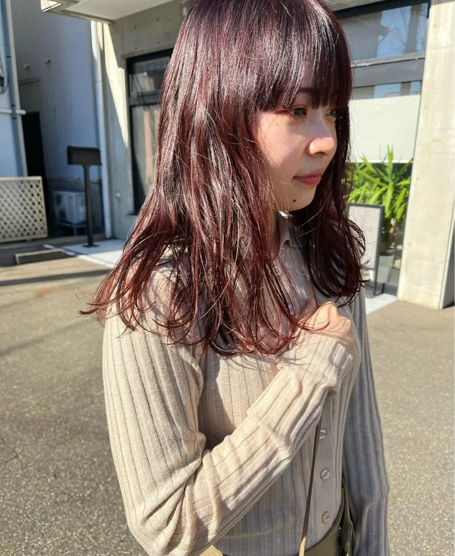 ロング ヘアカラー トリートメント イタヤ マイカのヘアスタイル