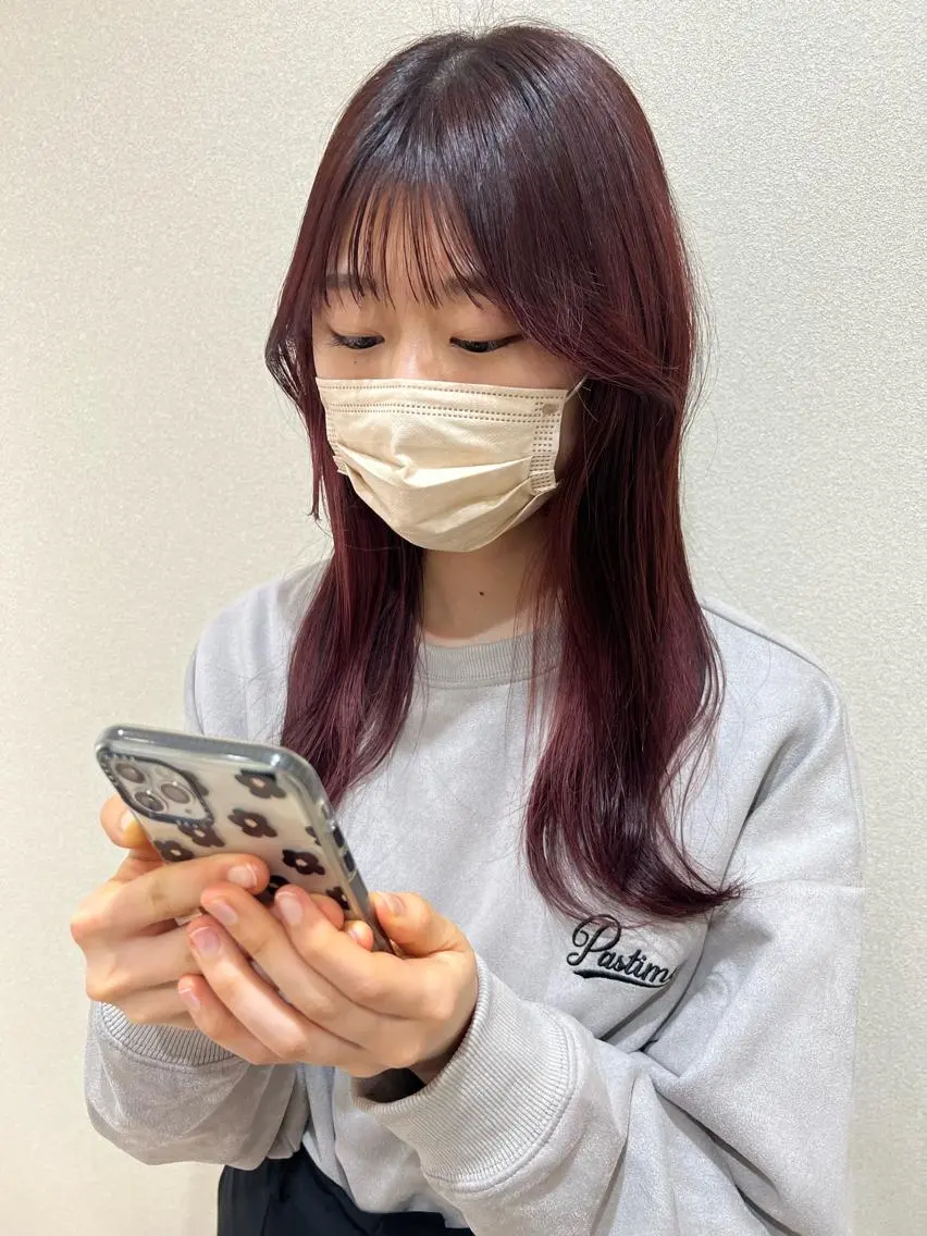 セミロング カラー ピンクカラー 外国人対応 佐久間のヘアスタイル