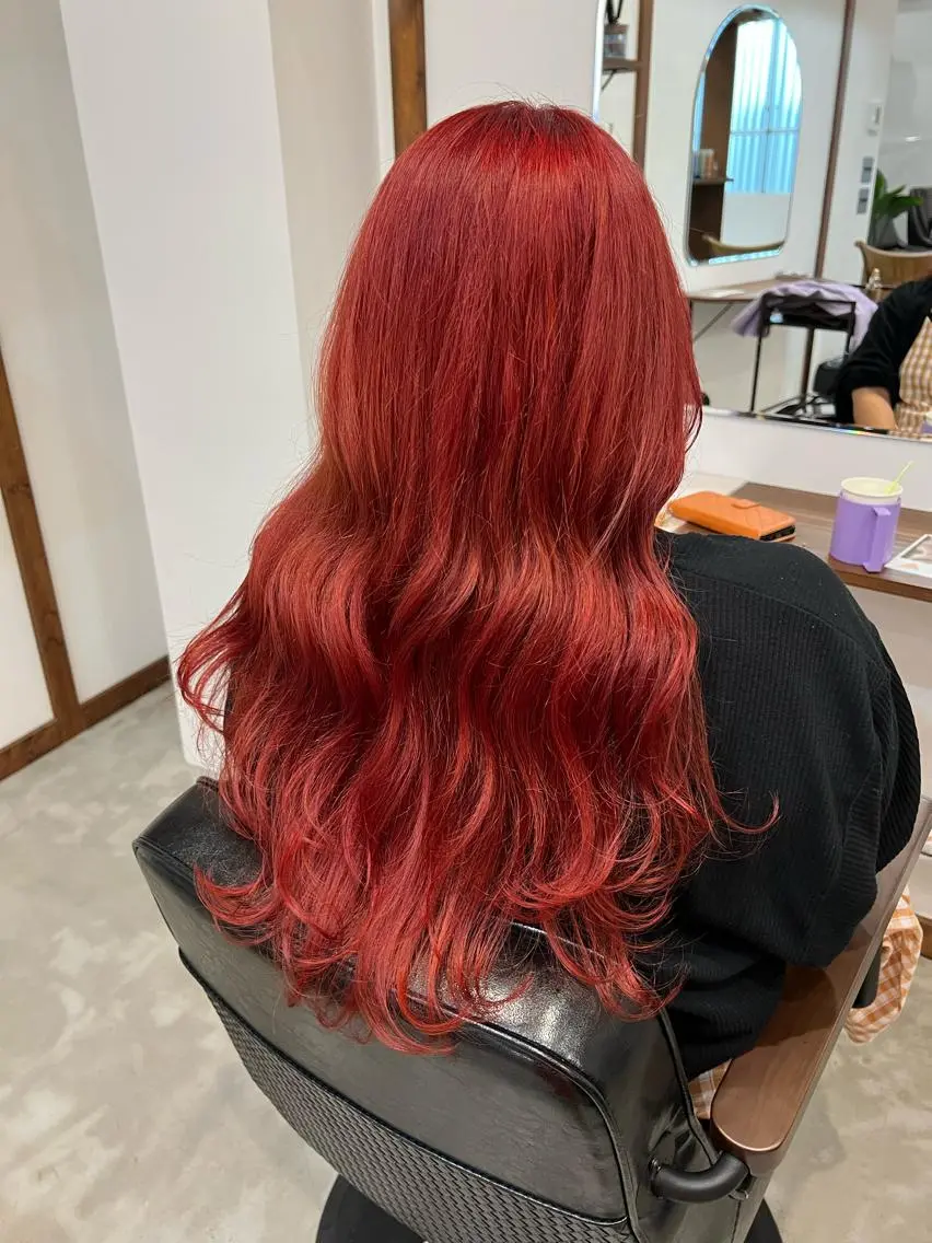 ロング カラー ブリーチ カット ヘアカラー Ami ケアブリーチ/表参道のヘアスタイル