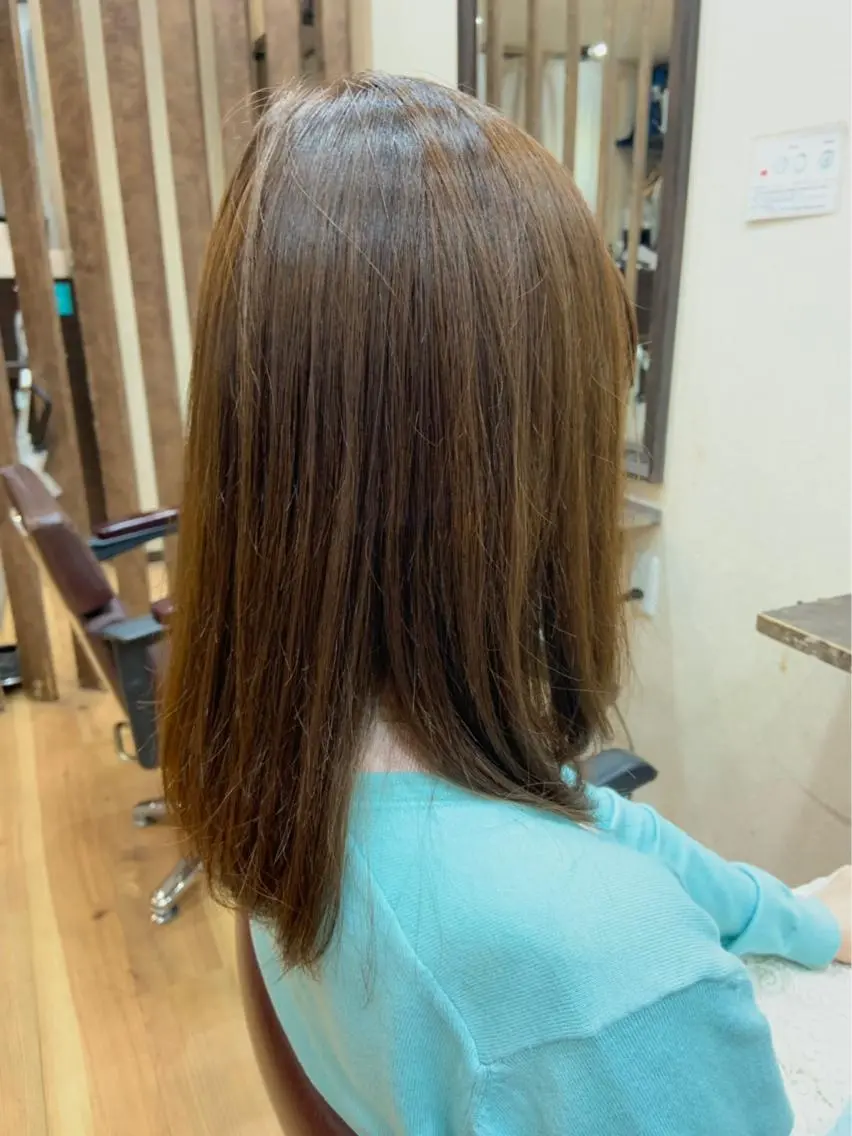 セミロング カラー トリートメント 髪質改善🩵艶髪 ストレート🩵山口のヘアスタイル