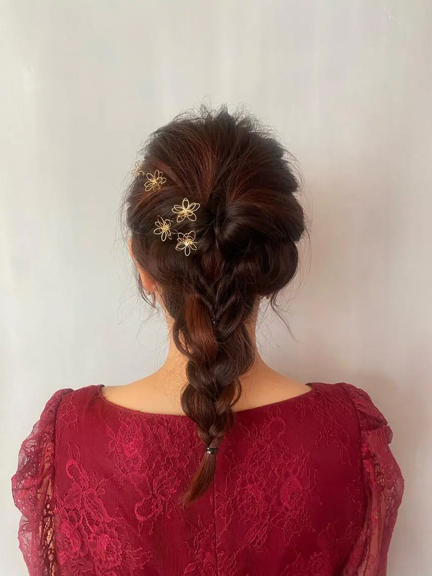カラー ヘアアレンジ ベージュカラー ピンクカラー ピンクベージュ TAI透明カラー 柔らかい縮毛矯正のヘアスタイル