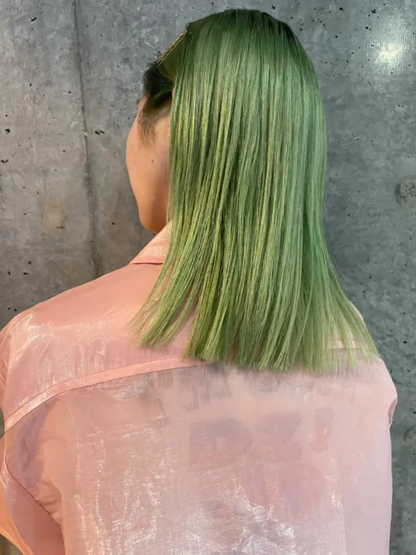 セミロング カラー eri kinjoのヘアスタイル