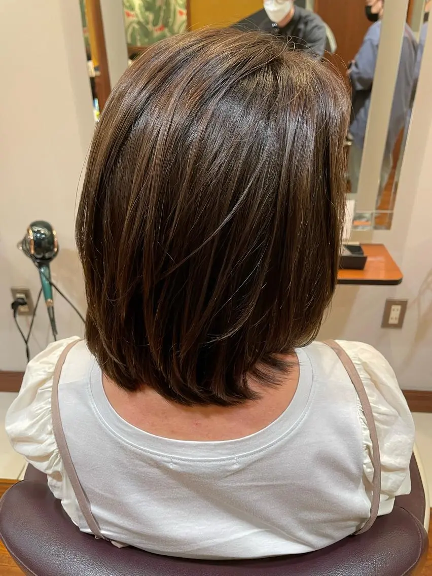 ミディアム カラー アッシュ アッシュブラウン ブラウンカラー 後藤 澪のヘアスタイル